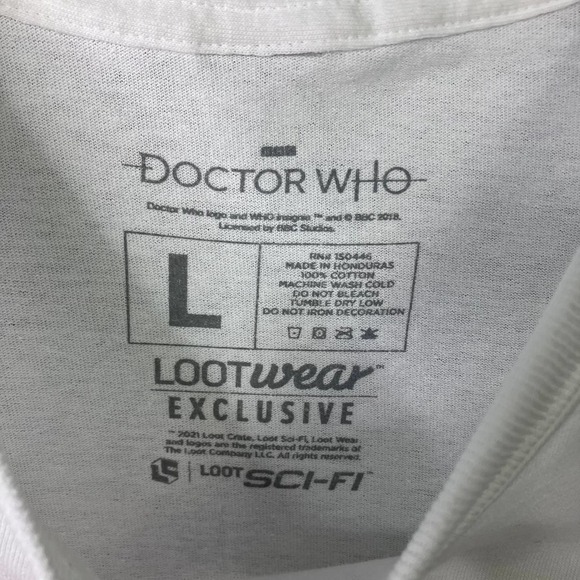 DOCTOR Who Loot Crate White Short Sleeve 15 Doctors Graphic T-Shirt Men's Size L - Picture 7 of 12